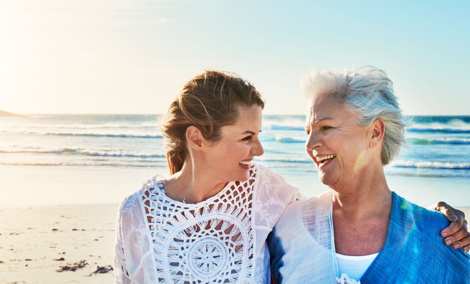 Senior mom with daughter in Florida