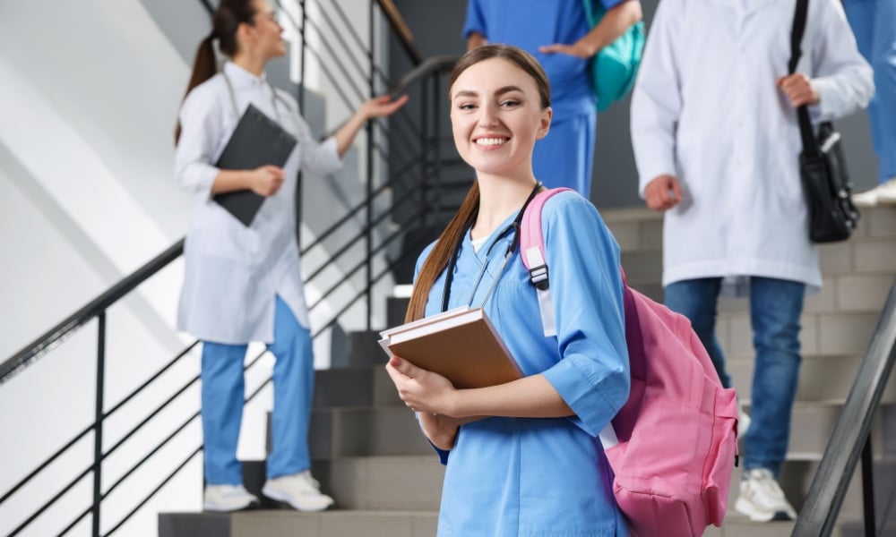 new grad nurse jobs and solutions to win them